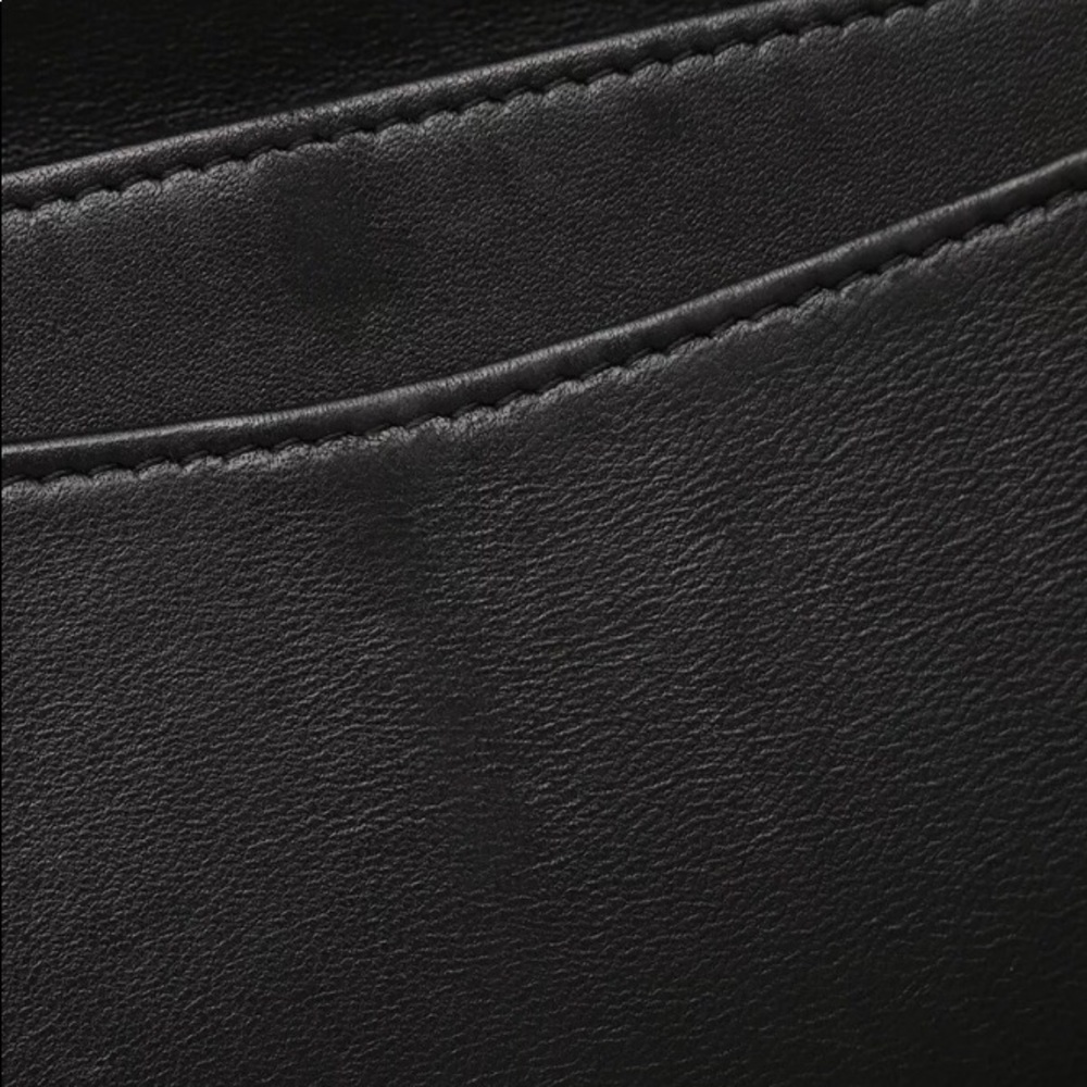 CHANEL V-stitch Folded Long Wallet - Picture 8 of 8